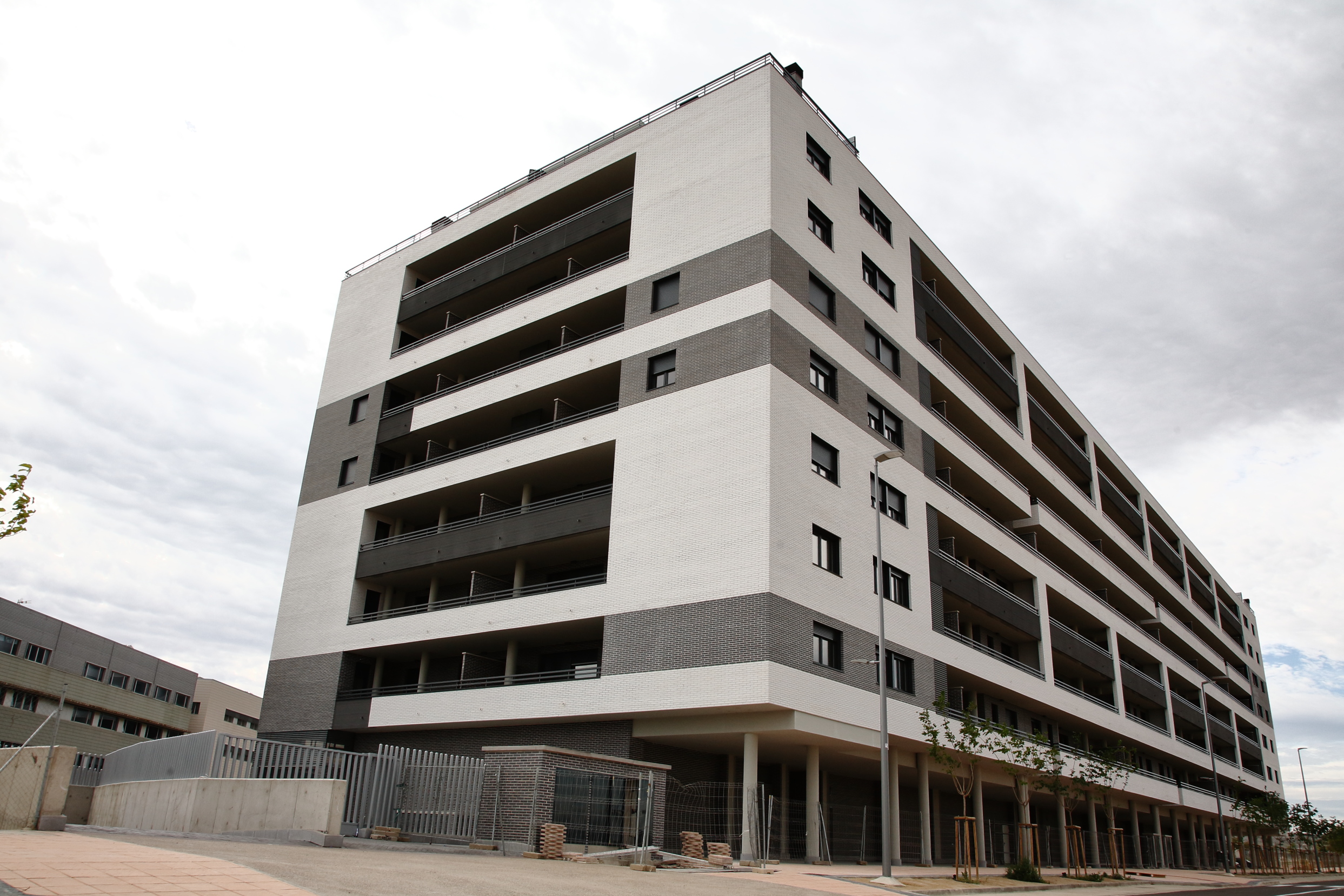 amadeus arquitectura viviendas, oficinas, local, garajes y trasteros amadeus arquitectura viviendas, oficinas, local, garajes y trasteros